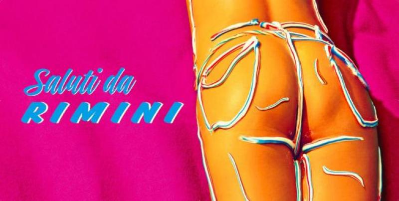 I sexy poster di Cattelan fanno infuriare Rimini
-